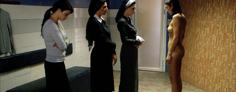 beauty girls onlyfans pornographic images