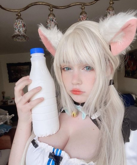 emquizii sex actress photo