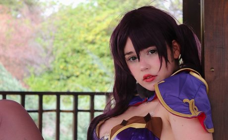 emquizii art actress archive