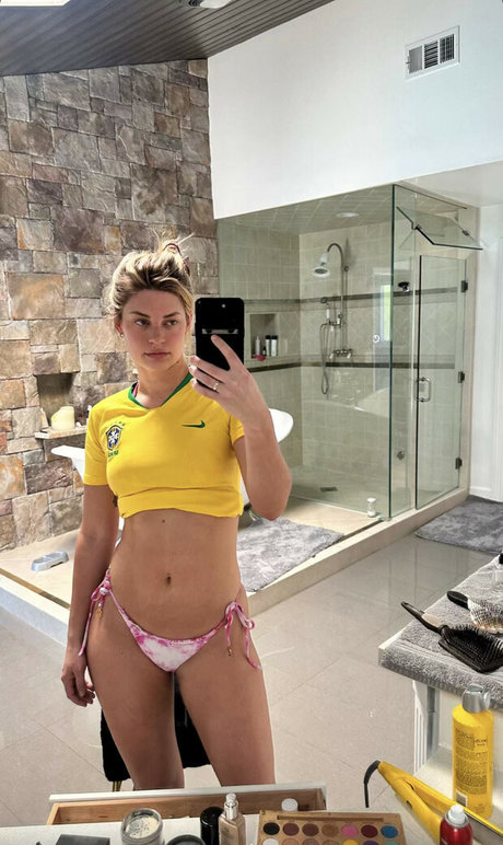 squirt teen onlyfans hot nude images