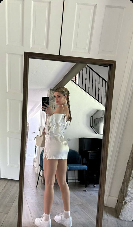 big areolas onlyfans hot nude image