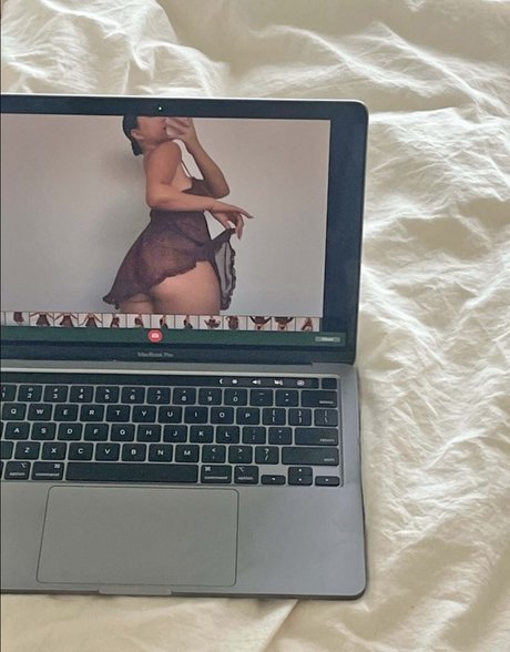 naughty onlyfans naked gallery