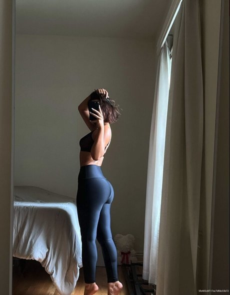 Julia Kelly high quality actress images