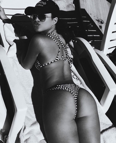 mirror selfie onlyfans beautiful porn gallery