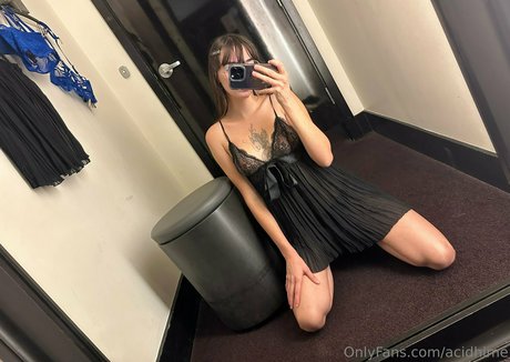 acidhime sexy model img