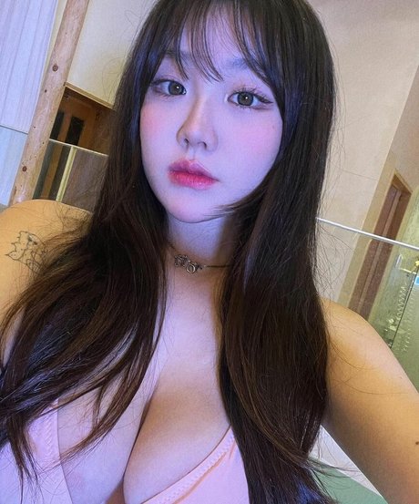 natural girls onlyfans nude pictures