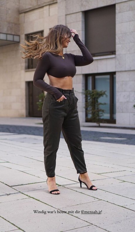 sexy selfie onlyfans best image