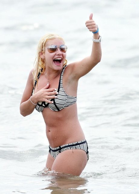 lesbian massage onlyfans free galleries