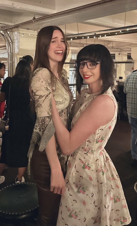 Frankie Lollia exclusive actress pictures