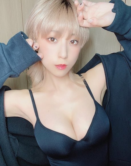 tsunko p hd actress photo