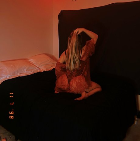 public onlyfans pornographic pictures