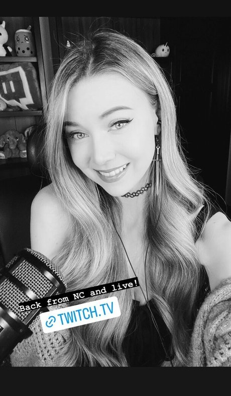 asmr babe onlyfans art naked img