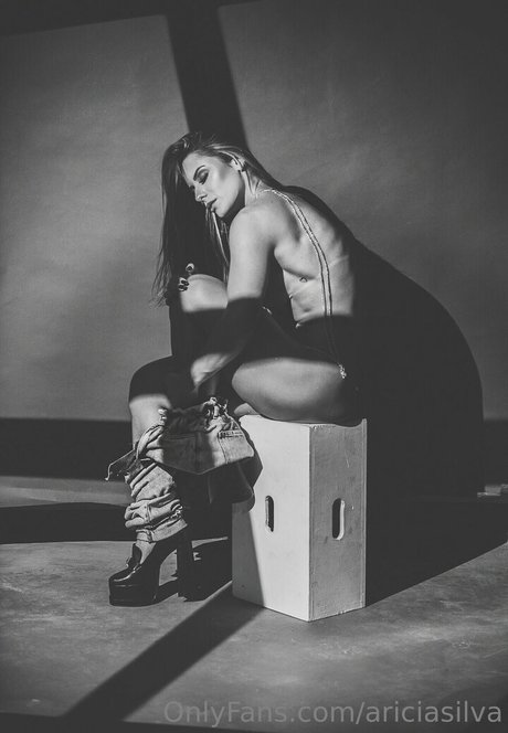 Aricia Silva pornstar beautiful photos