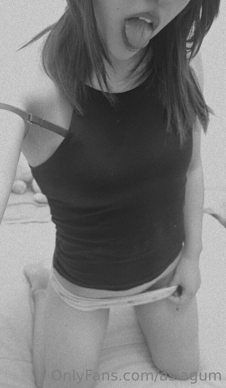 asiagum pornstar perfect pictures