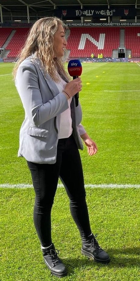 Caitlin Beevers pretty model archive