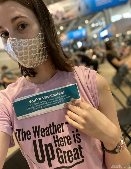 blissfulellie star naked images