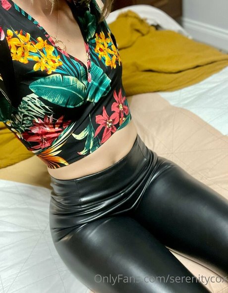 serenitycox model porn galleries