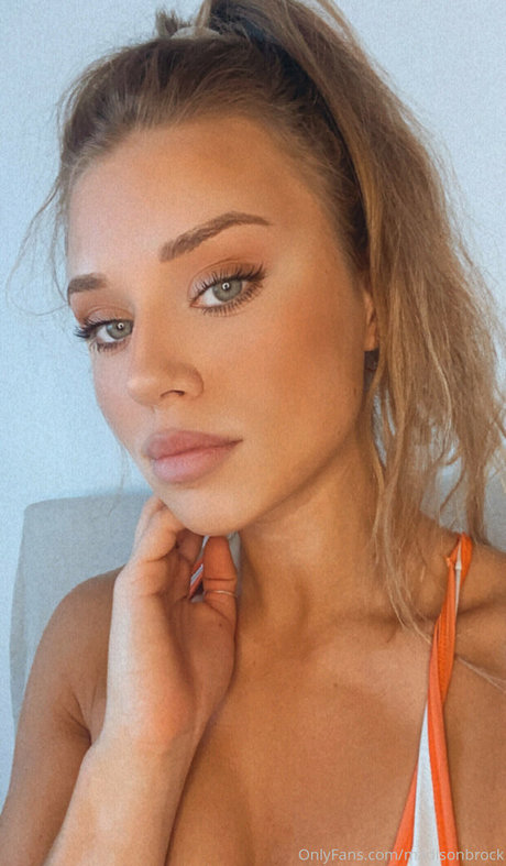 Madison Brock pornstar naked pic