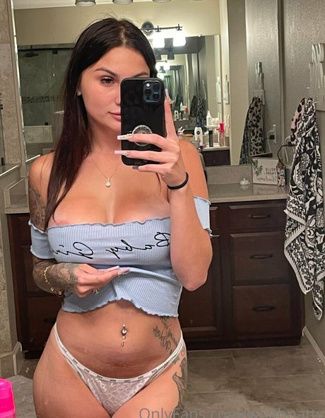 woahnatty model art photos