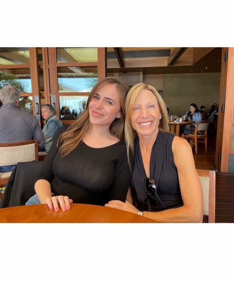 Nicolle Gironda pornstar beautiful img