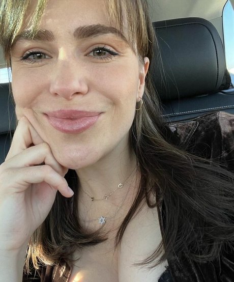 Nicolle Gironda naked pornstar pictures