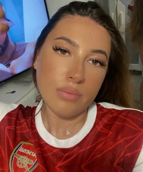 big tits brunette onlyfans beautiful gallery