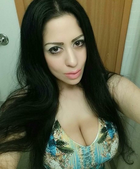 Jennifer Cortez hd star img