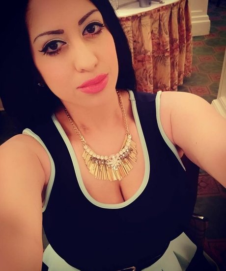 Jennifer Cortez erotic pornstar galleries