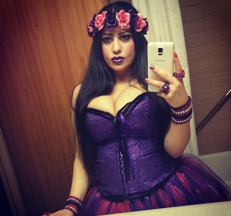 Jennifer Cortez star top archive