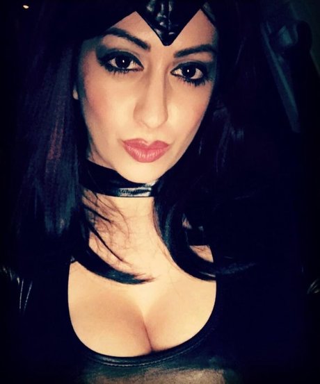 Jennifer Cortez model beautiful pic