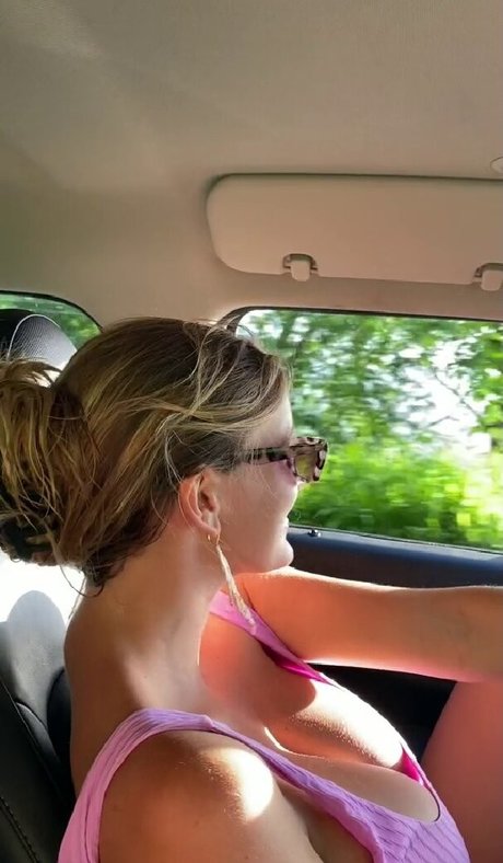 Isabella Abell high quality model img