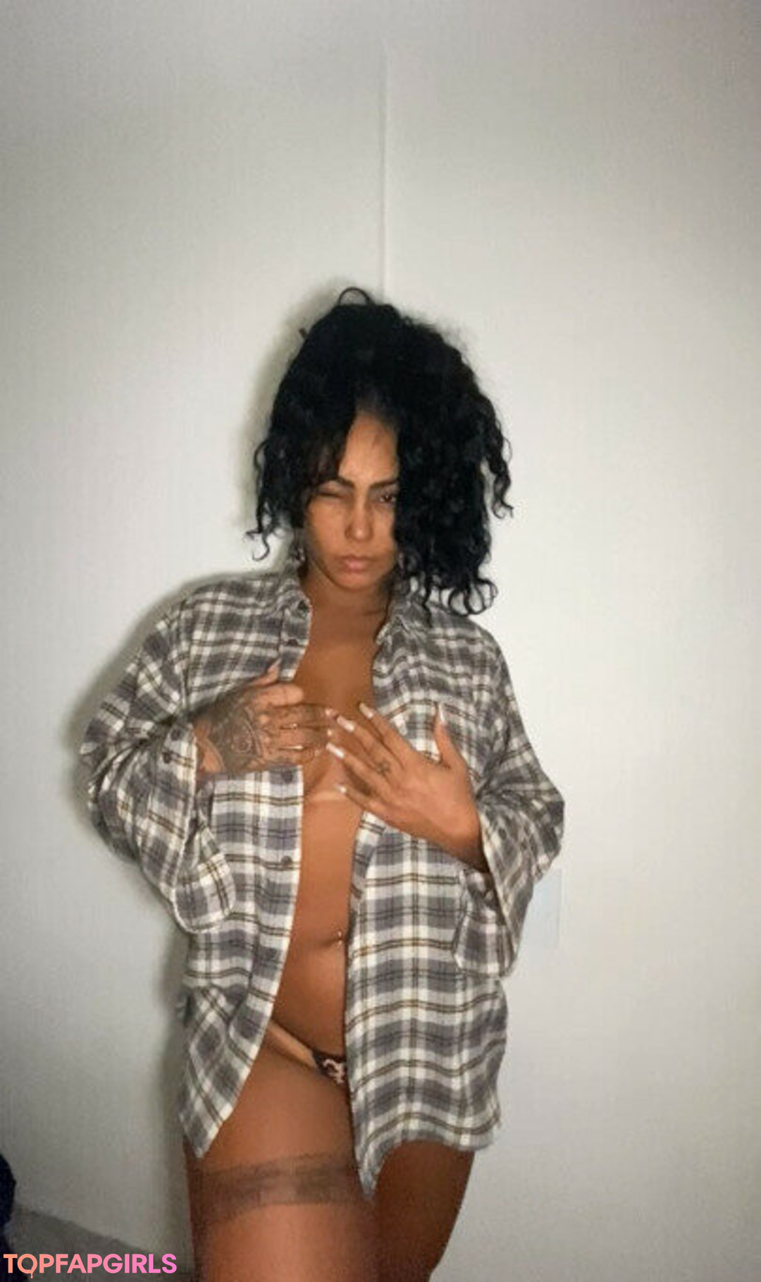 Rosiane Pinheiro pretty star archive