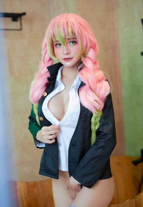 licking pussy onlyfans erotic picture