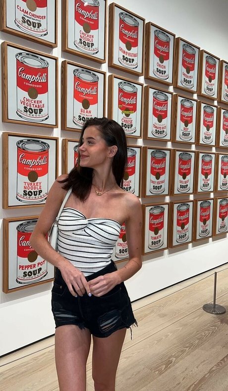 Lea Elui nudes actress gallery