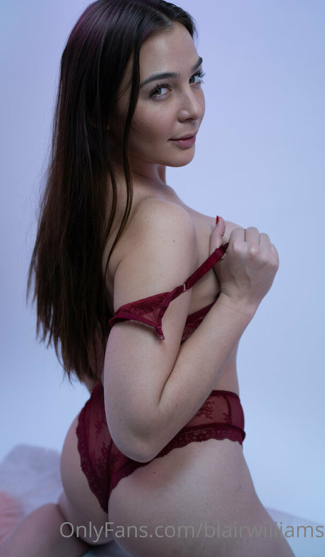 blonde babe onlyfans hot porn archive