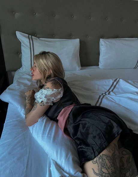 Kunshikitty model nudes archive