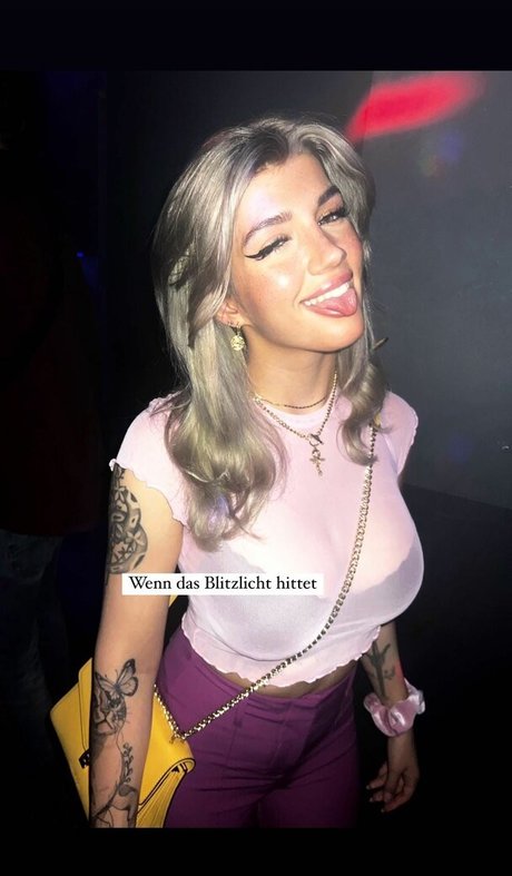 Kunshikitty hd pornstar images