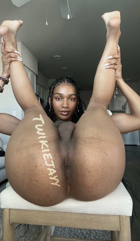 twikiejayy hot actress pics