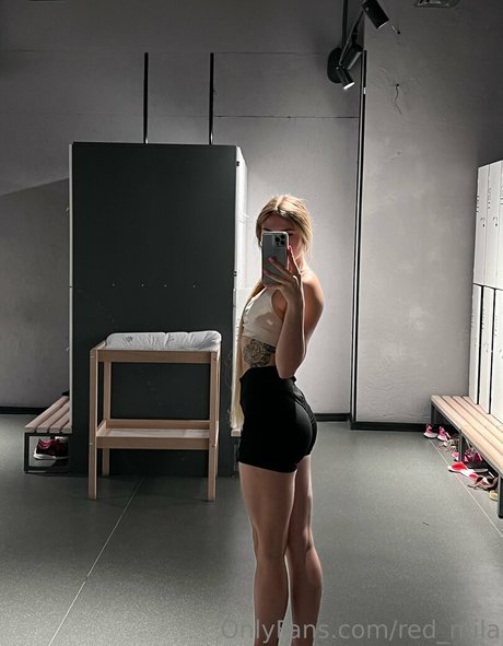 red mila pornstar pics