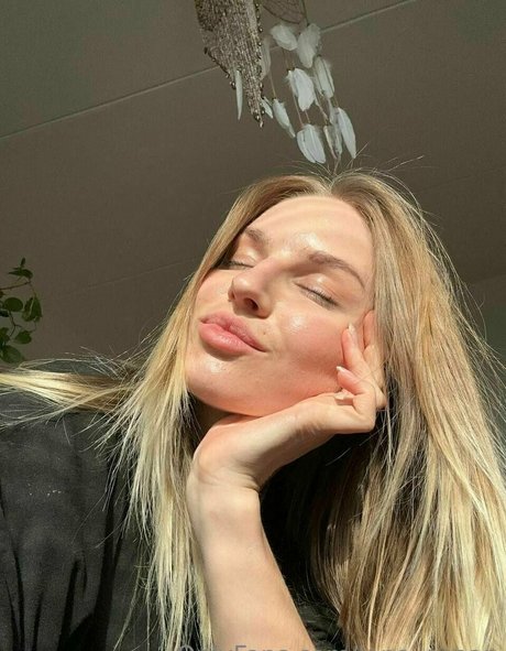 money onlyfans naked archive