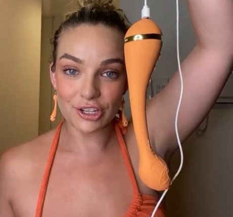 big tits masturbation onlyfans sexy nudes gallery