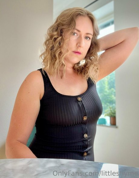 ebony onlyfans naked pics