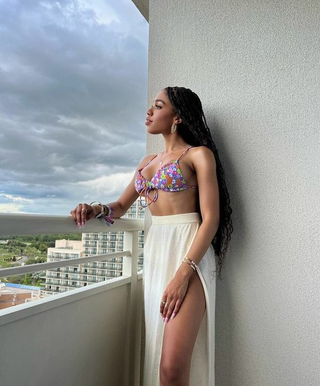 hottest teacher onlyfans xxx gallery