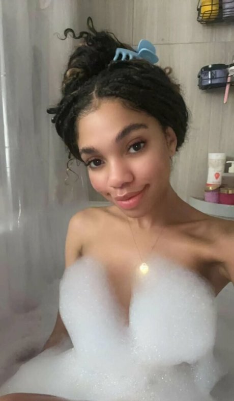 Teala Dunn naked actress galleries