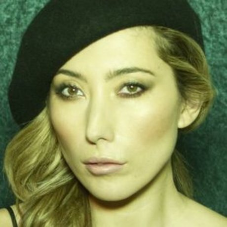 Dichen Lachman star sexy gallery