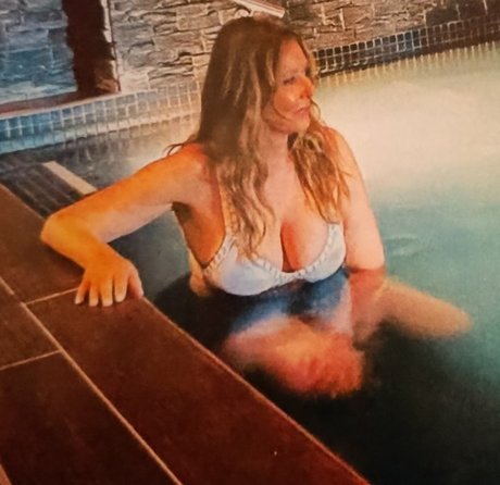 naked onlyfans sexy image