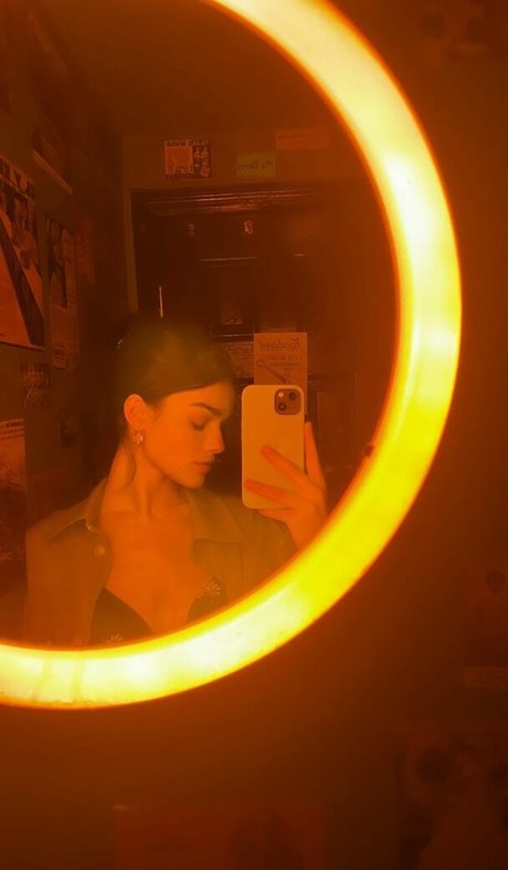 Rachel Zegler Profile Photo