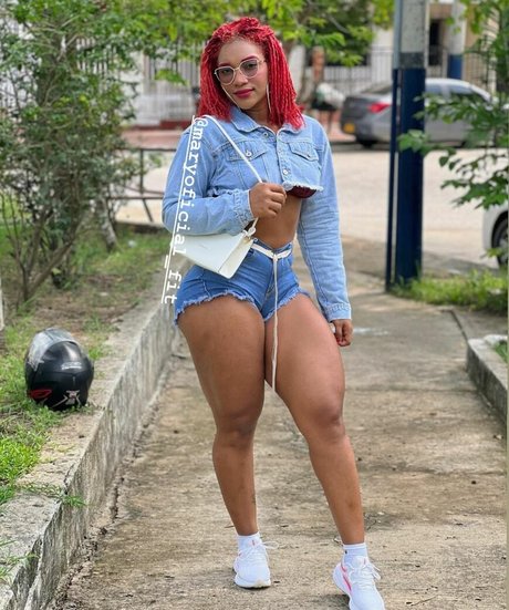 maryoficial fit sex star image