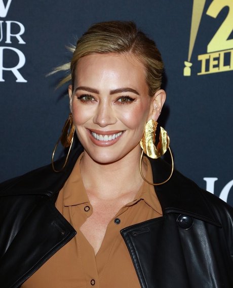 asian blonde onlyfans free naked photo