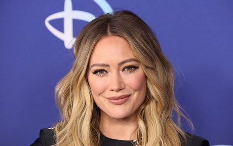 Hilary Duff hd star gallery